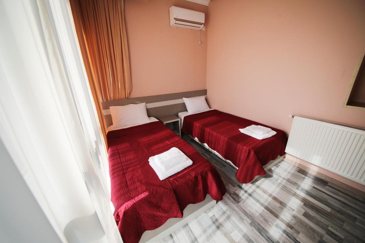 Hotel Tamari クタイシ エクステリア 写真