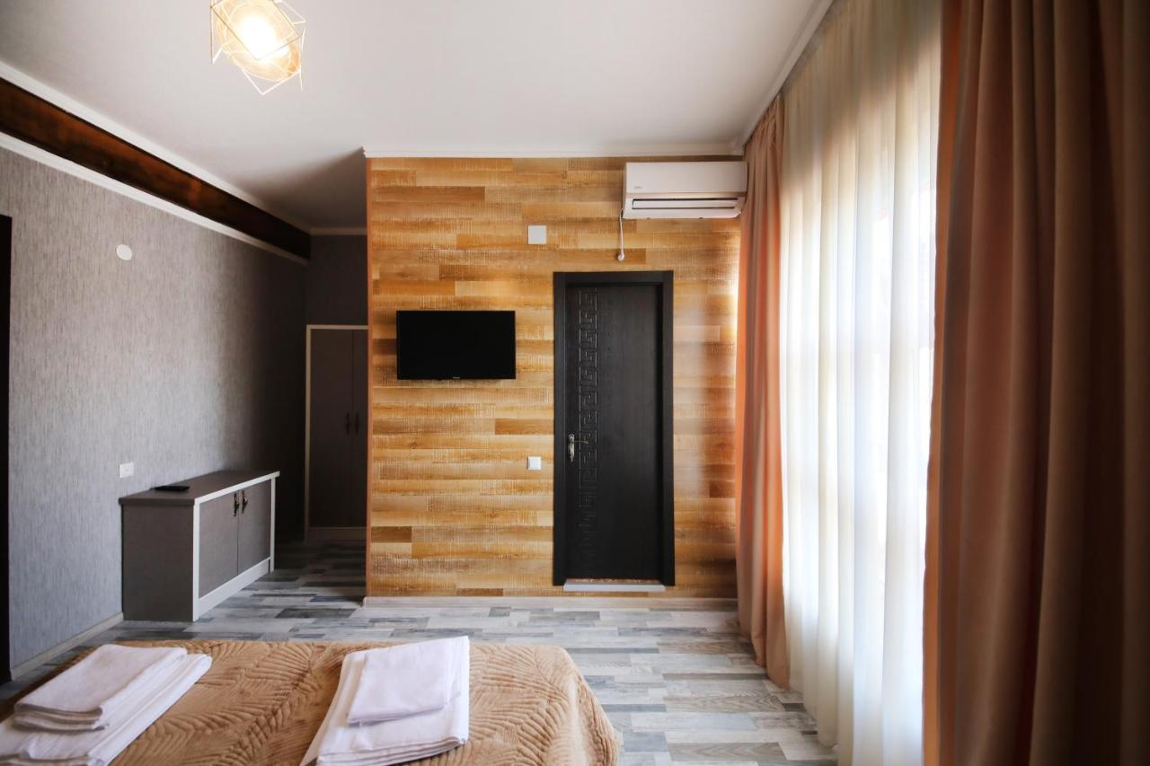 Hotel Tamari クタイシ エクステリア 写真