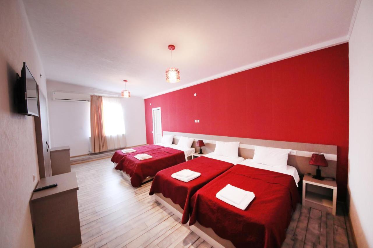 Hotel Tamari クタイシ エクステリア 写真