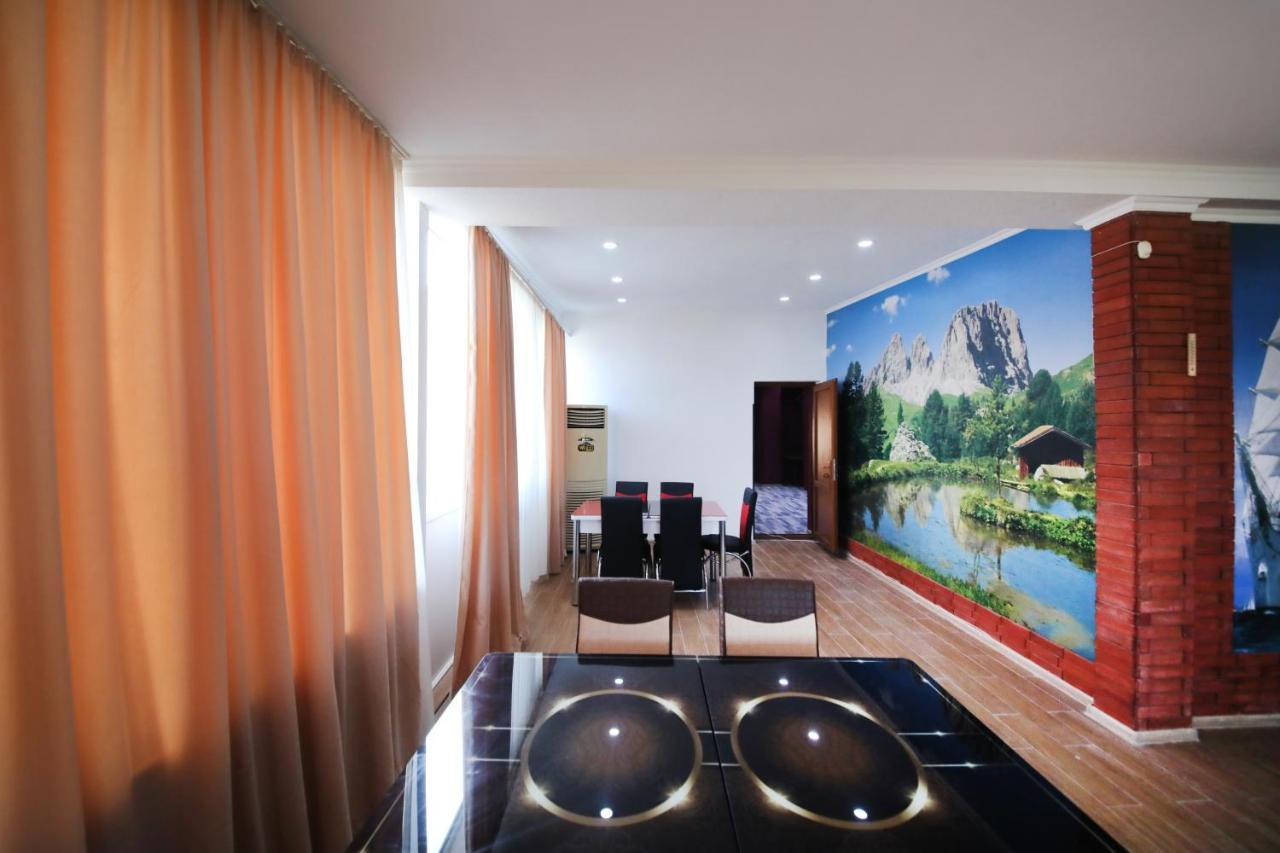 Hotel Tamari クタイシ エクステリア 写真