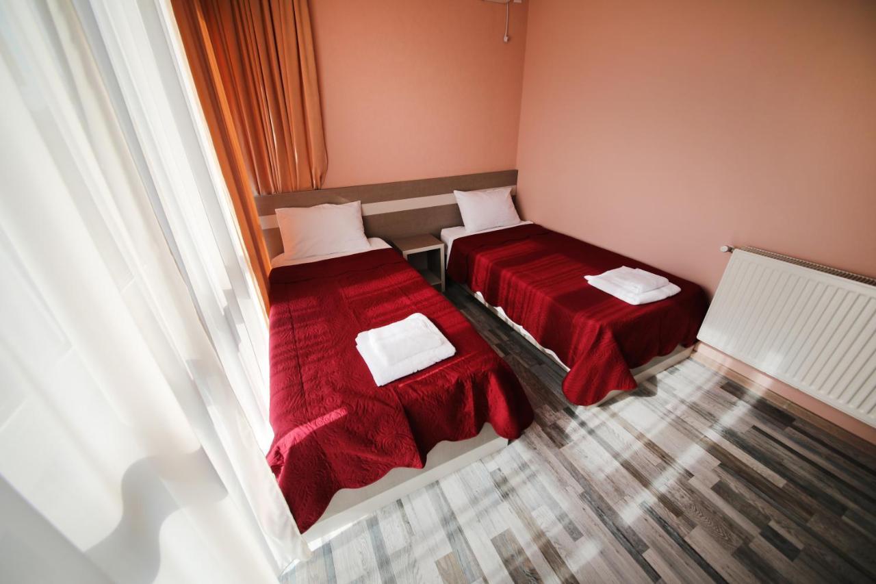 Hotel Tamari クタイシ エクステリア 写真