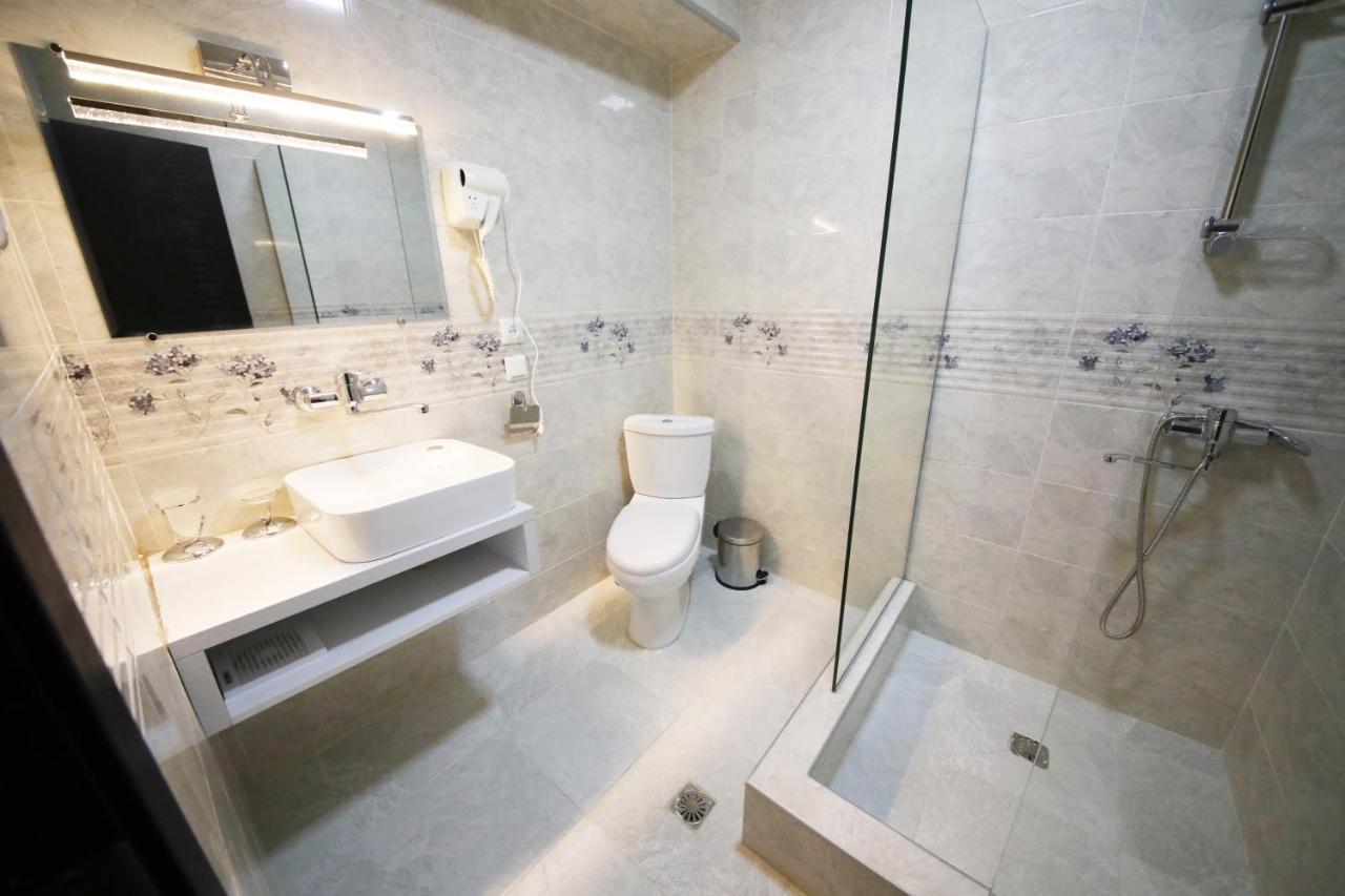 Hotel Tamari クタイシ エクステリア 写真