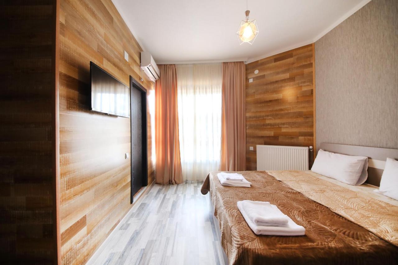 Hotel Tamari クタイシ エクステリア 写真